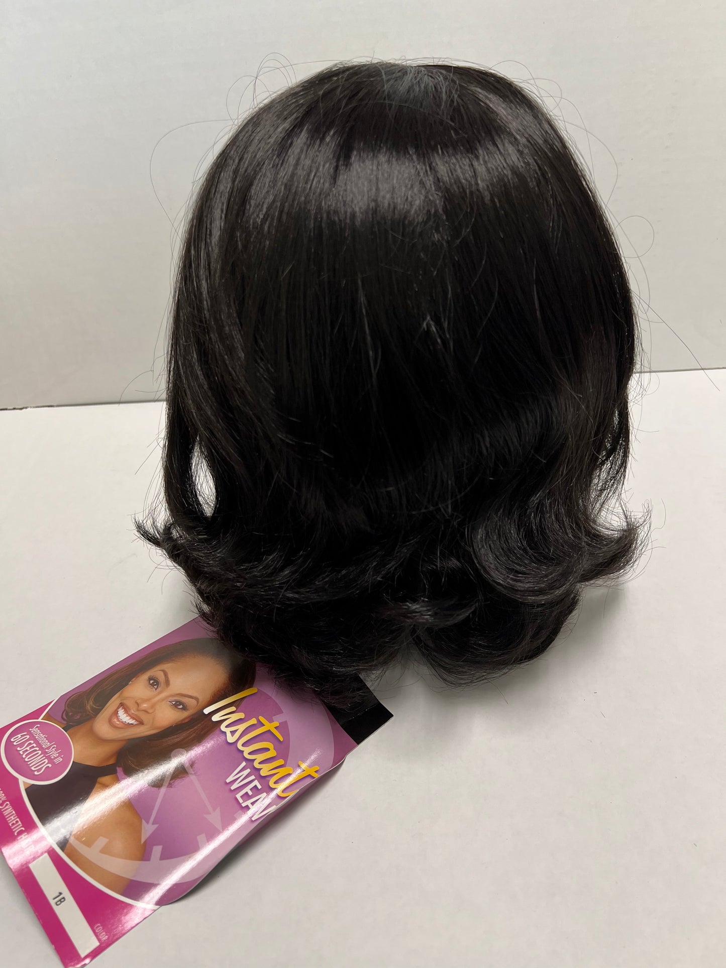 Wig Instant Weave Color 1B 100% synthetic Hair