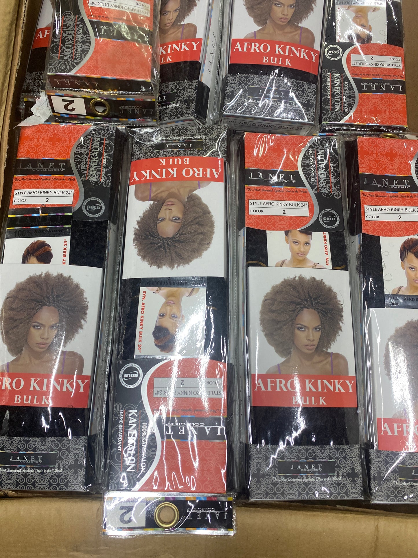 Janet Afro Kinky Bulk 24'' Color 2