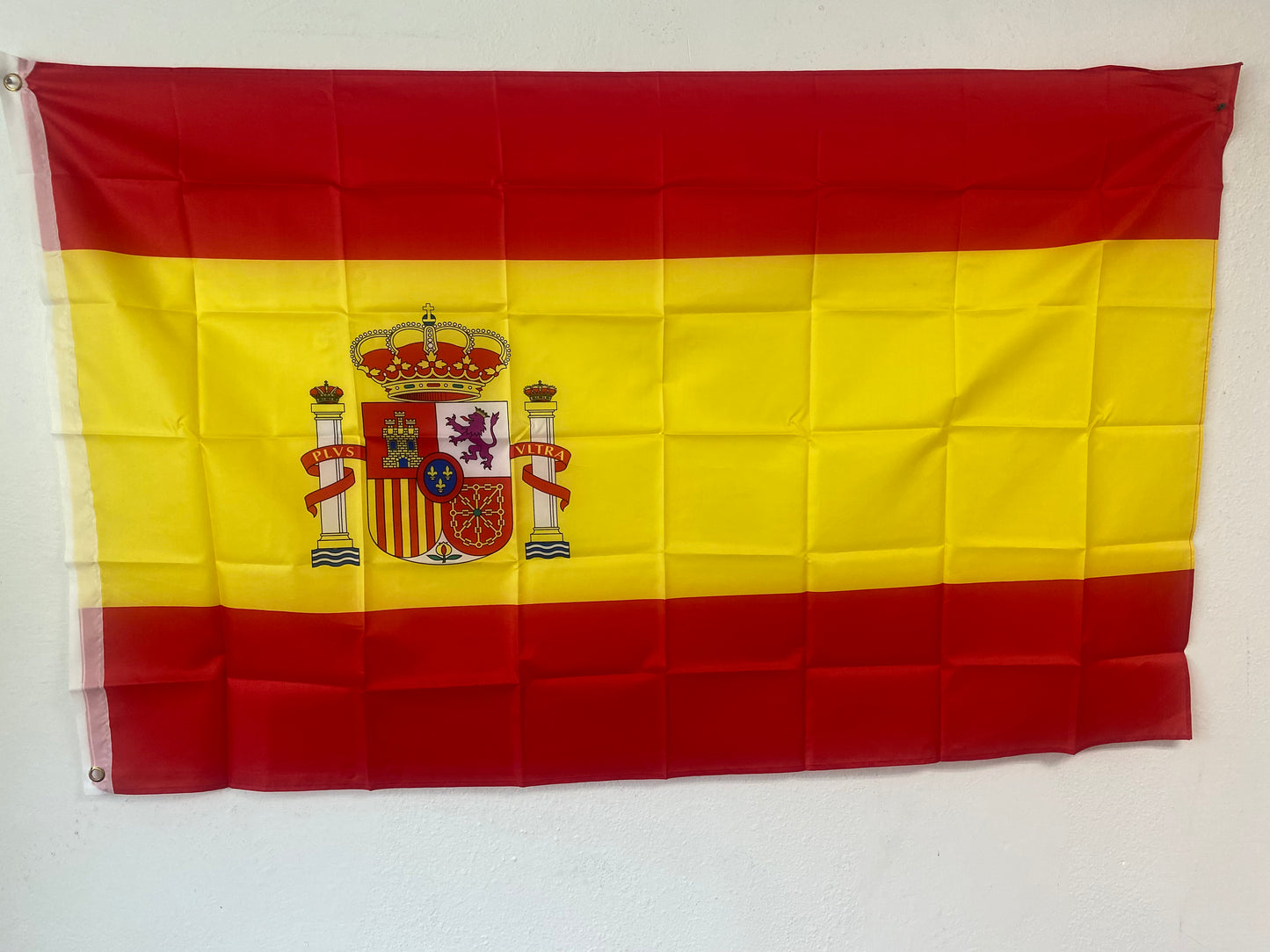 Spain Flag with Brass Grommets