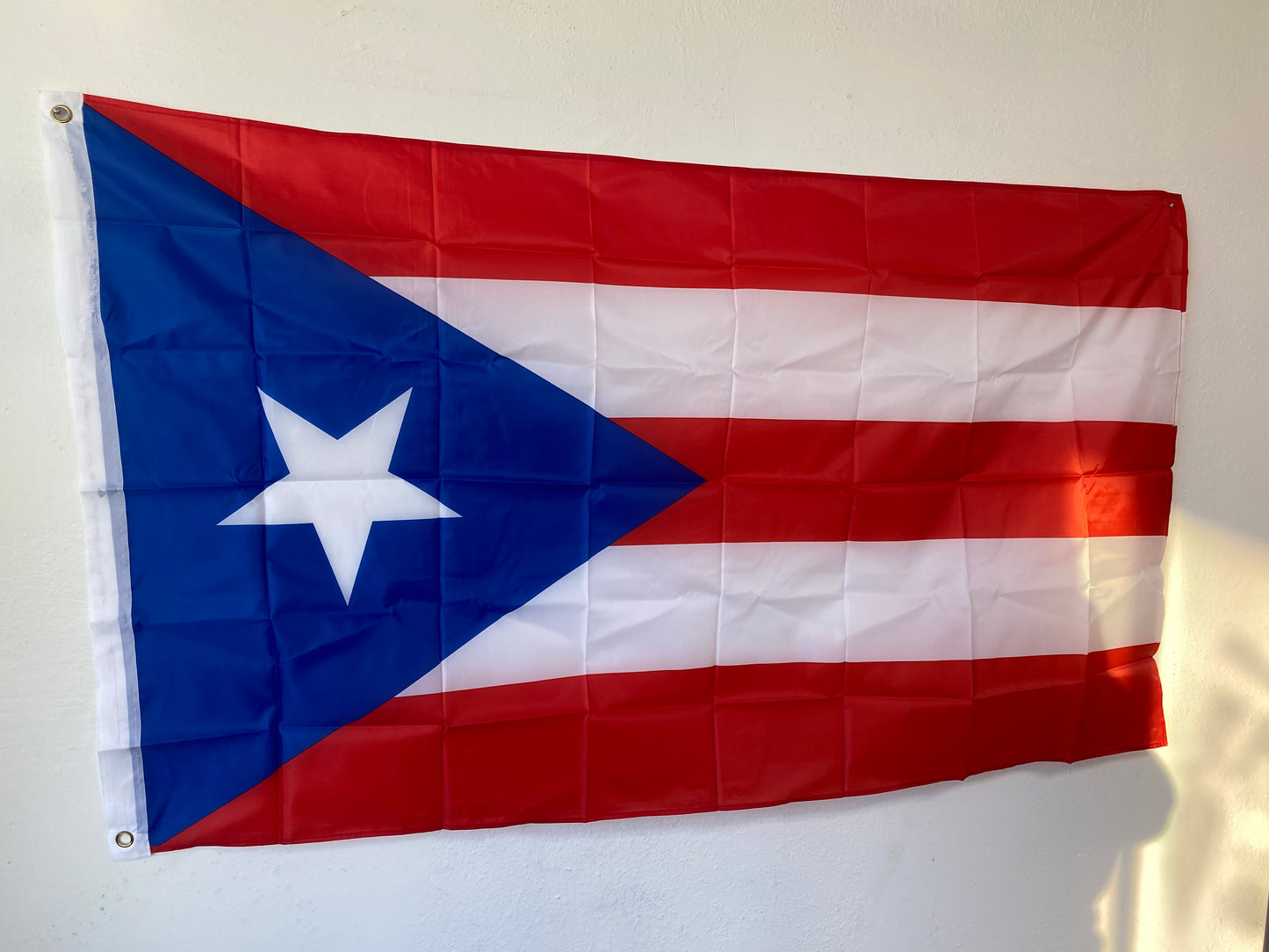 Puerto Rico Flag with Brass Grommets