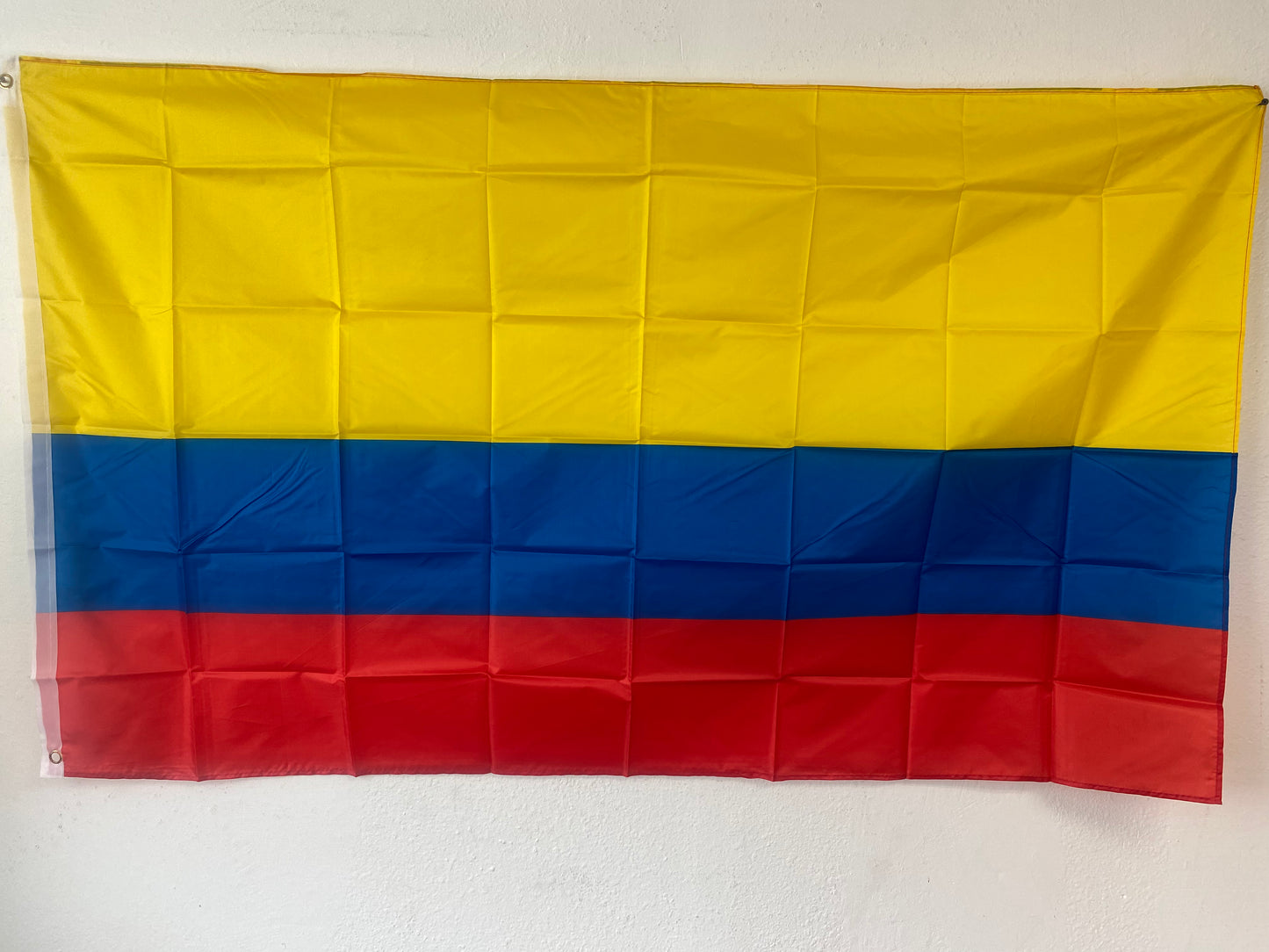 Colombia Flag with Brass Grommets